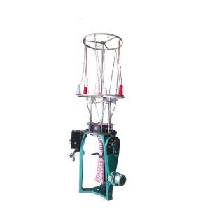 Вязальная машина с шарфом